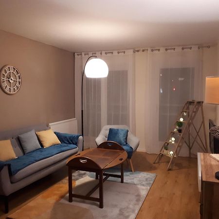 Appartement 3 Chambres 5 Couchages Wersal Zewnętrze zdjęcie